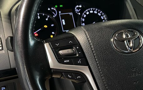 Toyota Land Cruiser Prado 150 рестайлинг 2, 2021 год, 6 300 000 рублей, 22 фотография