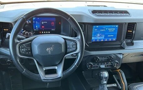 Ford Bronco, 2022 год, 6 092 113 рублей, 16 фотография