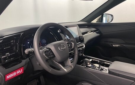 Lexus RX IV рестайлинг, 2025 год, 7 599 000 рублей, 9 фотография