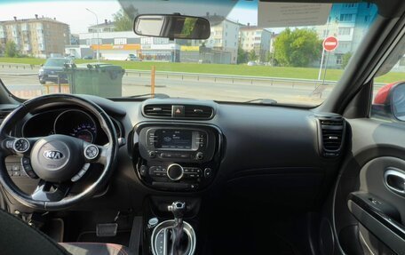 KIA Soul II рестайлинг, 2018 год, 1 740 000 рублей, 7 фотография