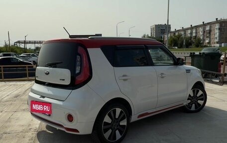 KIA Soul II рестайлинг, 2018 год, 1 740 000 рублей, 3 фотография