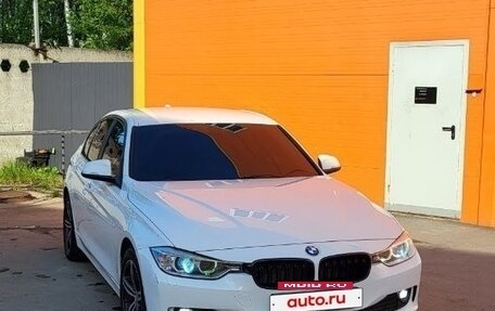 BMW 3 серия, 2014 год, 1 400 000 рублей, 2 фотография