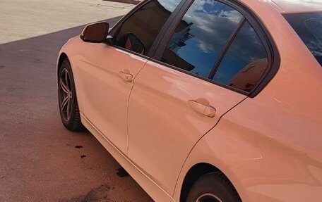 BMW 3 серия, 2014 год, 1 400 000 рублей, 15 фотография