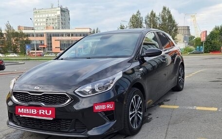 KIA cee'd III, 2018 год, 1 750 000 рублей, 2 фотография