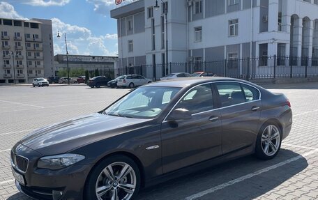 BMW 5 серия, 2012 год, 1 890 000 рублей, 3 фотография