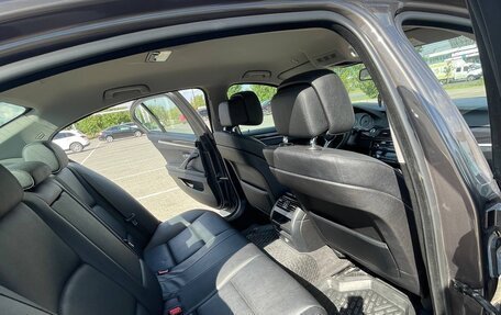 BMW 5 серия, 2012 год, 1 890 000 рублей, 17 фотография