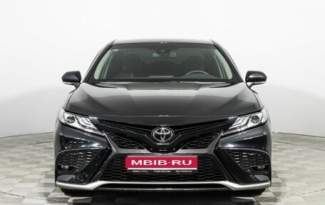 Toyota Camry, 2023 год, 3 599 700 рублей, 2 фотография