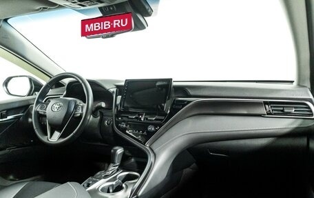 Toyota Camry, 2023 год, 3 599 700 рублей, 9 фотография