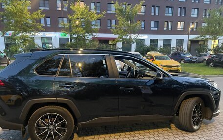 Toyota RAV4, 2019 год, 3 300 000 рублей, 5 фотография