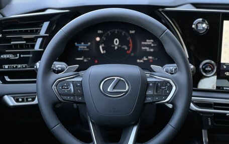Lexus RX IV рестайлинг, 2025 год, 7 190 000 рублей, 12 фотография