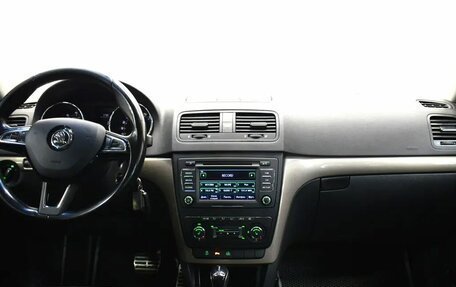 Skoda Yeti I рестайлинг, 2014 год, 1 139 000 рублей, 5 фотография