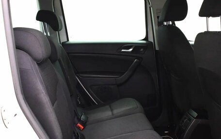 Skoda Yeti I рестайлинг, 2014 год, 1 139 000 рублей, 12 фотография