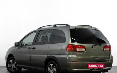 Nissan Liberty, 2001 год, 399 000 рублей, 5 фотография
