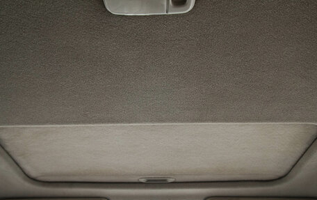 Nissan Liberty, 2001 год, 399 000 рублей, 23 фотография