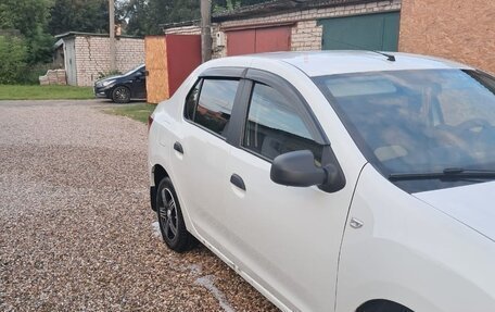 Renault Logan II, 2019 год, 870 000 рублей, 3 фотография