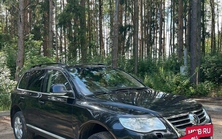 Volkswagen Touareg III, 2008 год, 1 120 000 рублей, 2 фотография