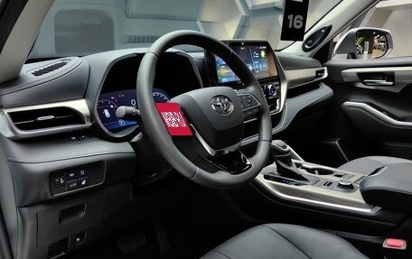 Toyota Highlander, 2025 год, 5 450 000 рублей, 15 фотография