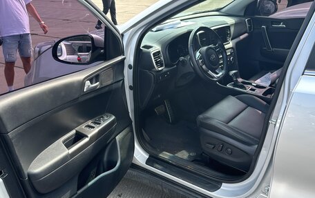 KIA Sportage IV рестайлинг, 2021 год, 2 500 000 рублей, 18 фотография