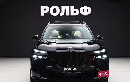 BMW X7, 2024 год, 15 000 000 рублей, 3 фотография
