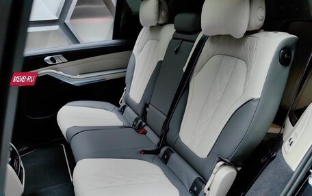 BMW X7, 2024 год, 15 000 000 рублей, 19 фотография