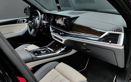BMW X7, 2024 год, 15 000 000 рублей, 23 фотография