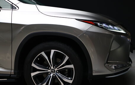 Lexus RX IV рестайлинг, 2019 год, 4 800 000 рублей, 7 фотография