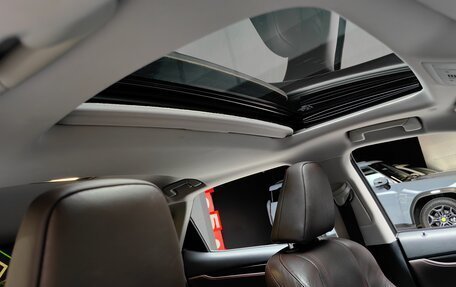 Lexus RX IV рестайлинг, 2019 год, 4 800 000 рублей, 34 фотография