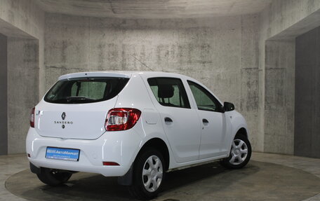 Renault Sandero II рестайлинг, 2017 год, 796 000 рублей, 10 фотография
