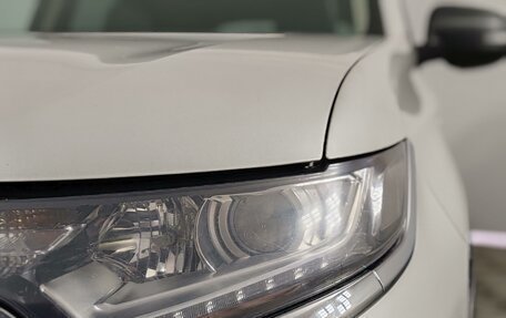 Mitsubishi Outlander III рестайлинг 3, 2018 год, 1 915 000 рублей, 23 фотография