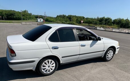 Nissan Sunny B15, 2001 год, 300 000 рублей, 5 фотография