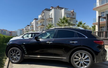Infiniti FX II, 2012 год, 2 200 000 рублей, 3 фотография