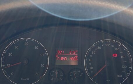 Volkswagen Jetta VI, 2008 год, 750 000 рублей, 13 фотография