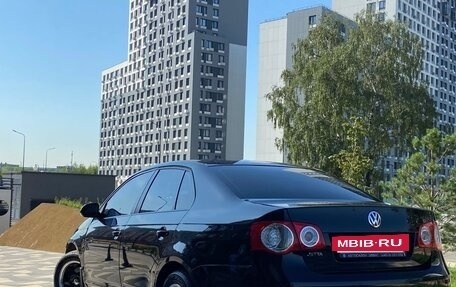 Volkswagen Jetta VI, 2008 год, 750 000 рублей, 12 фотография