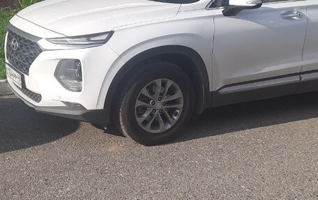 Hyundai Santa Fe IV, 2019 год, 2 800 000 рублей, 3 фотография