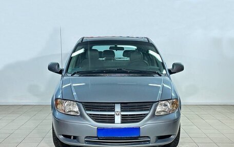 Dodge Caravan IV, 2005 год, 595 000 рублей, 2 фотография