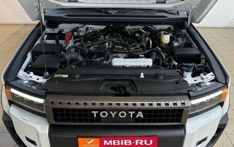 Toyota Land Cruiser Prado, 2024 год, 10 200 000 рублей, 11 фотография