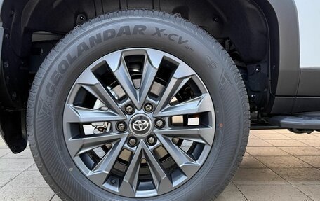 Toyota Land Cruiser Prado, 2024 год, 10 200 000 рублей, 29 фотография