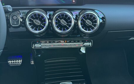 Mercedes-Benz CLA, 2020 год, 4 950 000 рублей, 9 фотография