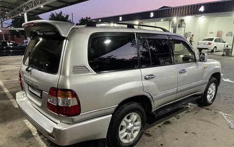 Toyota Land Cruiser 100 рестайлинг 2, 2000 год, 1 600 000 рублей, 2 фотография