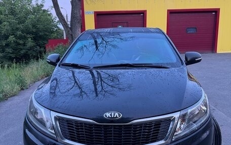 KIA Rio III рестайлинг, 2013 год, 760 000 рублей, 2 фотография