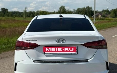 Hyundai Solaris II рестайлинг, 2022 год, 1 230 000 рублей, 10 фотография