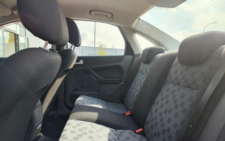 Ford Focus II рестайлинг, 2006 год, 400 000 рублей, 15 фотография