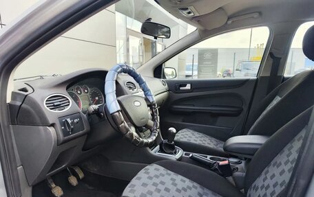 Ford Focus II рестайлинг, 2006 год, 400 000 рублей, 20 фотография