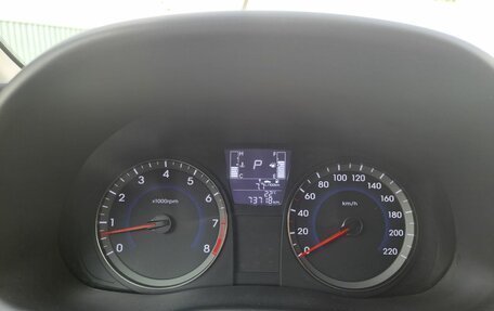 Hyundai Solaris II рестайлинг, 2014 год, 989 000 рублей, 16 фотография