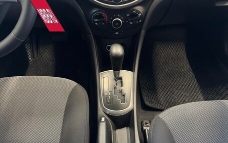 Hyundai Solaris II рестайлинг, 2011 год, 830 000 рублей, 13 фотография