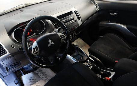 Mitsubishi Outlander III рестайлинг 3, 2008 год, 999 000 рублей, 10 фотография