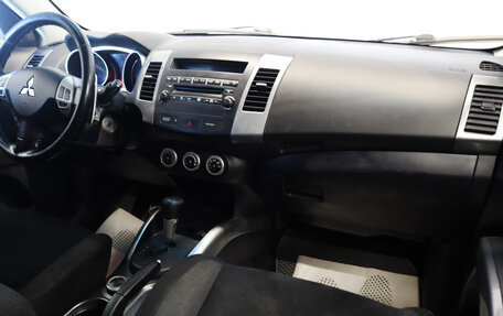 Mitsubishi Outlander III рестайлинг 3, 2008 год, 999 000 рублей, 19 фотография