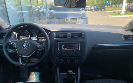 Volkswagen Jetta VI, 2016 год, 1 210 000 рублей, 8 фотография