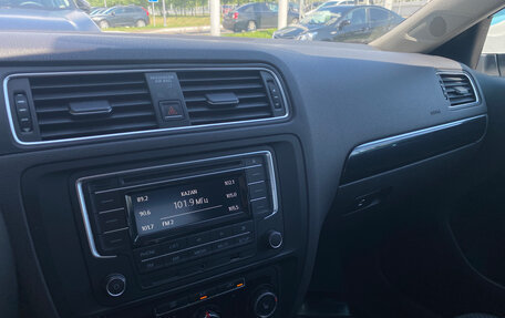Volkswagen Jetta VI, 2016 год, 1 210 000 рублей, 11 фотография