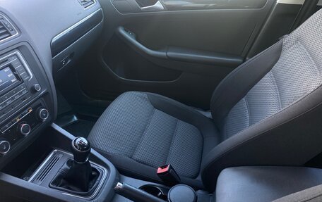Volkswagen Jetta VI, 2016 год, 1 210 000 рублей, 15 фотография